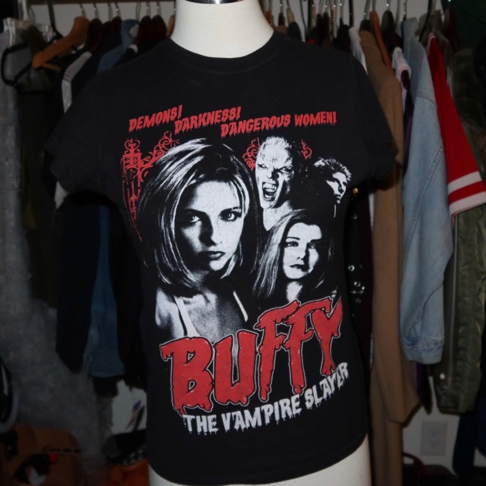 Buffy the vampire slayer shirt